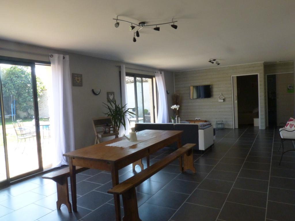 Gite Sud Deux Sevres Marigny  Szoba fotó