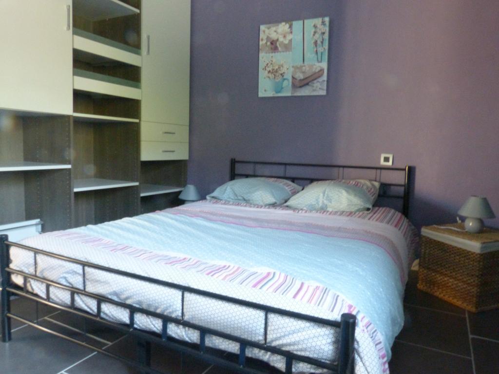 Gite Sud Deux Sevres Marigny  Szoba fotó